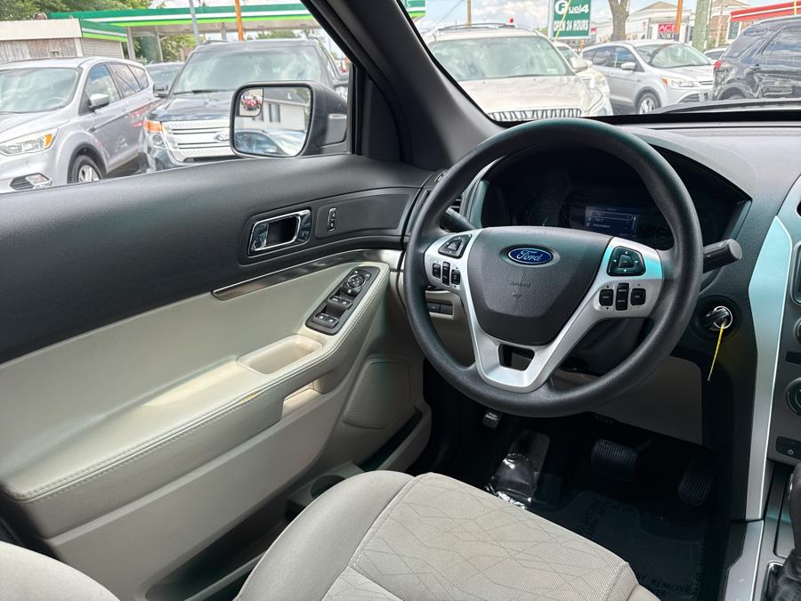 2014 Ford Explorer 4WD 4dr, available for sale in Little Ferry, New Jersey | Victoria Preowned Autos Inc. Little Ferry, New Jersey 2014 Ford Explorer 4WD 4dr, available for sale in Little Ferry, New Jersey | Victoria Preowned Autos Inc. Little Ferry, New Jersey