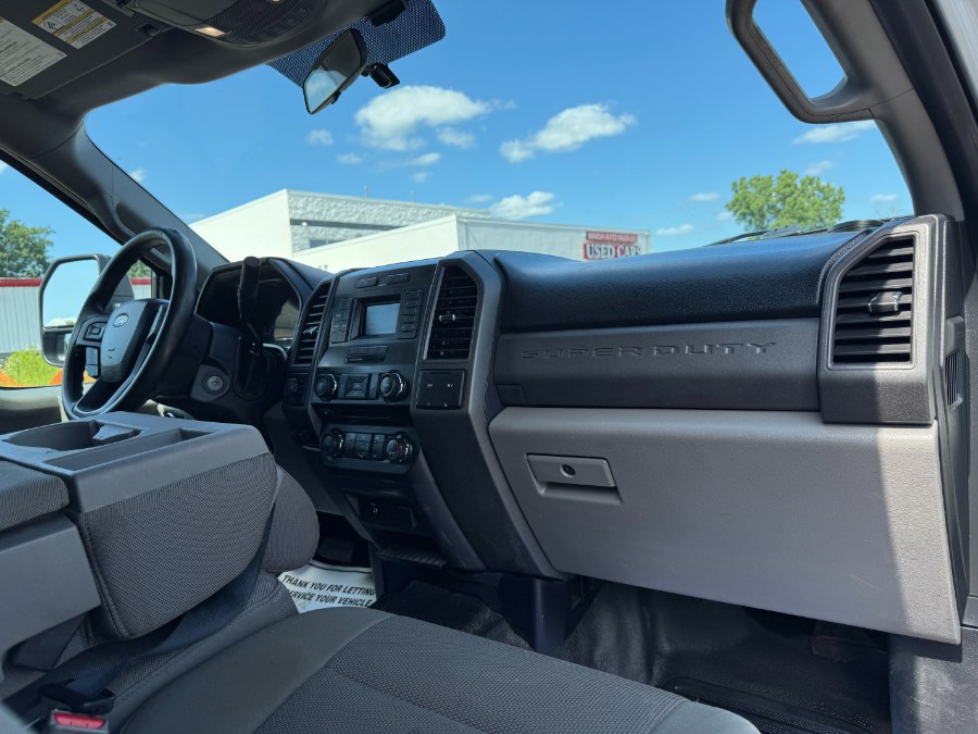 2017 Ford Super Duty F-350 SRW XL 4WD Crew Cab 6.75'' Box, available for sale in Ortonville, Michigan | Marsh Auto Sales LLC. Ortonville, Michigan 2017 Ford Super Duty F-350 SRW XL 4WD Crew Cab 6.75'' Box, available for sale in Ortonville, Michigan | Marsh Auto Sales LLC. Ortonville, Michigan