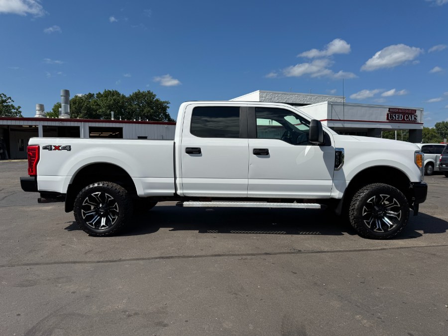 2017 Ford Super Duty F-350 SRW XL 4WD Crew Cab 6.75'' Box, available for sale in Ortonville, Michigan | Marsh Auto Sales LLC. Ortonville, Michigan 2017 Ford Super Duty F-350 SRW XL 4WD Crew Cab 6.75'' Box, available for sale in Ortonville, Michigan | Marsh Auto Sales LLC. Ortonville, Michigan