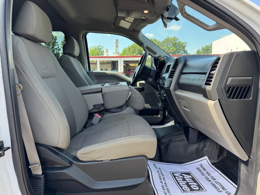 2017 Ford Super Duty F-350 SRW XL 4WD Crew Cab 6.75'' Box, available for sale in Ortonville, Michigan | Marsh Auto Sales LLC. Ortonville, Michigan 2017 Ford Super Duty F-350 SRW XL 4WD Crew Cab 6.75'' Box, available for sale in Ortonville, Michigan | Marsh Auto Sales LLC. Ortonville, Michigan