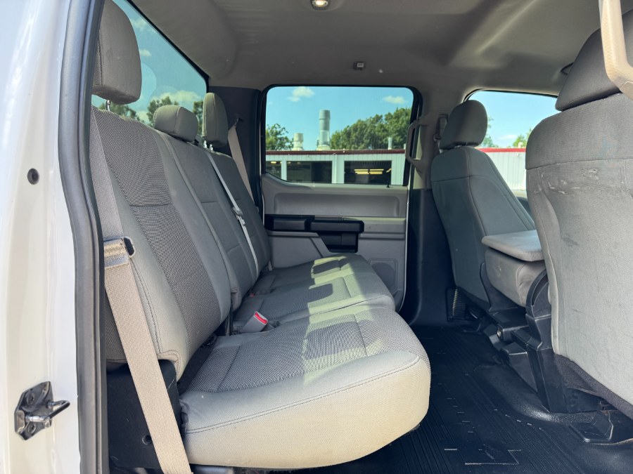 2017 Ford Super Duty F-350 SRW XL 4WD Crew Cab 6.75'' Box, available for sale in Ortonville, Michigan | Marsh Auto Sales LLC. Ortonville, Michigan 2017 Ford Super Duty F-350 SRW XL 4WD Crew Cab 6.75'' Box, available for sale in Ortonville, Michigan | Marsh Auto Sales LLC. Ortonville, Michigan