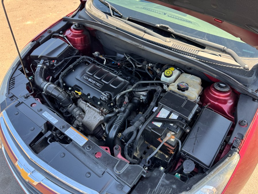 2015 Chevrolet Cruze 4dr Sdn Auto 1LT, available for sale in Ortonville, Michigan | Marsh Auto Sales LLC. Ortonville, Michigan 2015 Chevrolet Cruze 4dr Sdn Auto 1LT, available for sale in Ortonville, Michigan | Marsh Auto Sales LLC. Ortonville, Michigan