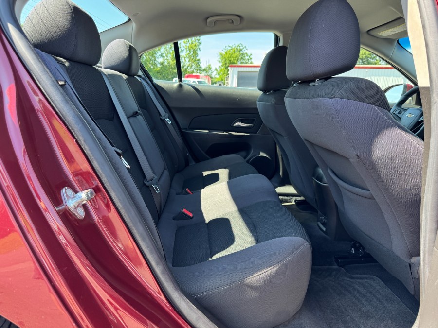 2015 Chevrolet Cruze 4dr Sdn Auto 1LT, available for sale in Ortonville, Michigan | Marsh Auto Sales LLC. Ortonville, Michigan 2015 Chevrolet Cruze 4dr Sdn Auto 1LT, available for sale in Ortonville, Michigan | Marsh Auto Sales LLC. Ortonville, Michigan