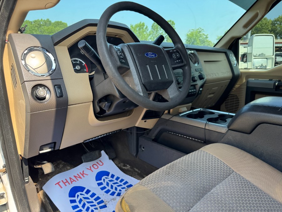 2016 Ford Super Duty F-350 SRW 4WD Crew Cab 156" XLT, available for sale in Ortonville, Michigan | Marsh Auto Sales LLC. Ortonville, Michigan 2016 Ford Super Duty F-350 SRW 4WD Crew Cab 156" XLT, available for sale in Ortonville, Michigan | Marsh Auto Sales LLC. Ortonville, Michigan