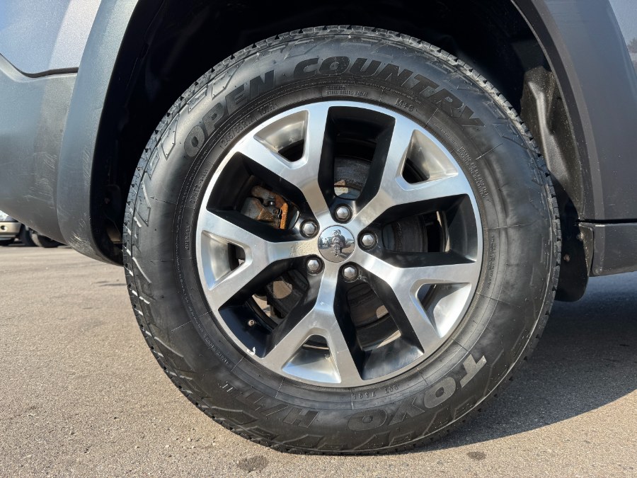 2015 Jeep Cherokee 4WD 4dr Trailhawk, available for sale in Ortonville, Michigan | Marsh Auto Sales LLC. Ortonville, Michigan 2015 Jeep Cherokee 4WD 4dr Trailhawk, available for sale in Ortonville, Michigan | Marsh Auto Sales LLC. Ortonville, Michigan