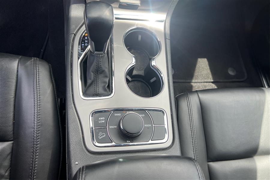2022 Jeep Grand Cherokee WK Limited 4x4, available for sale in Lindenhurst, New York | Power Motor Group. Lindenhurst, New York 2022 Jeep Grand Cherokee WK Limited 4x4, available for sale in Lindenhurst, New York | Power Motor Group. Lindenhurst, New York