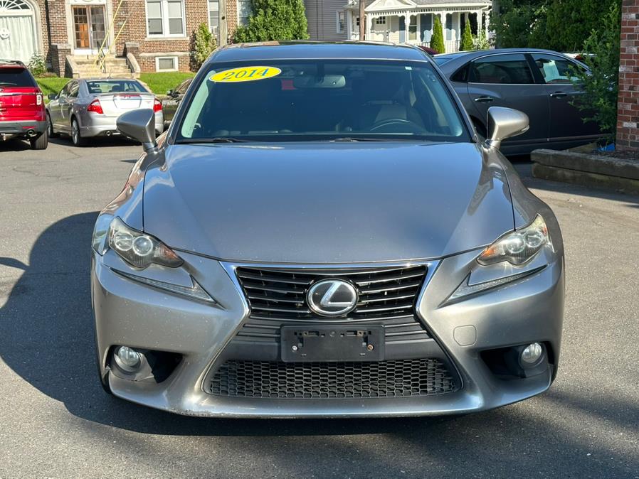 2014 Lexus IS 250 photo 3