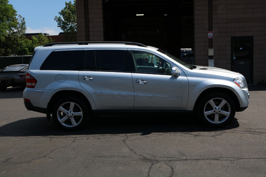 2009 Mercedes-Benz GL-Class 4MATIC 4dr 3.0L BlueTEC, available for sale in Bristol, Connecticut | Dealmax Motors LLC. Bristol, Connecticut 2009 Mercedes-Benz GL-Class 4MATIC 4dr 3.0L BlueTEC, available for sale in Bristol, Connecticut | Dealmax Motors LLC. Bristol, Connecticut