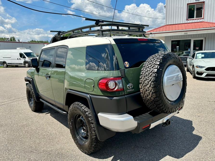 2012 Toyota FJ Cruiser 4WD 4dr Auto (Natl), available for sale in South Windsor, Connecticut | Mike And Tony Auto Sales, Inc. South Windsor, Connecticut 2012 Toyota FJ Cruiser 4WD 4dr Auto (Natl), available for sale in South Windsor, Connecticut | Mike And Tony Auto Sales, Inc. South Windsor, Connecticut