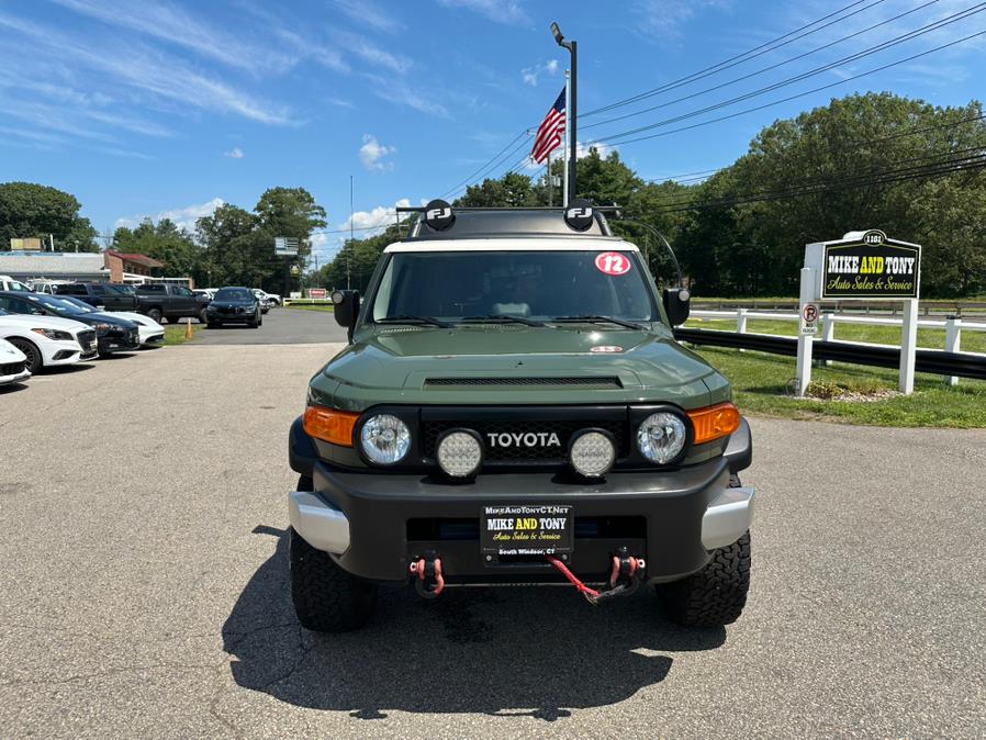2012 Toyota FJ Cruiser 4WD 4dr Auto (Natl), available for sale in South Windsor, Connecticut | Mike And Tony Auto Sales, Inc. South Windsor, Connecticut 2012 Toyota FJ Cruiser 4WD 4dr Auto (Natl), available for sale in South Windsor, Connecticut | Mike And Tony Auto Sales, Inc. South Windsor, Connecticut