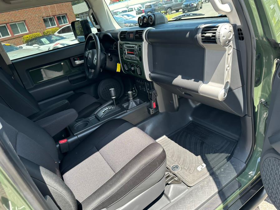 2012 Toyota FJ Cruiser 4WD 4dr Auto (Natl), available for sale in South Windsor, Connecticut | Mike And Tony Auto Sales, Inc. South Windsor, Connecticut 2012 Toyota FJ Cruiser 4WD 4dr Auto (Natl), available for sale in South Windsor, Connecticut | Mike And Tony Auto Sales, Inc. South Windsor, Connecticut