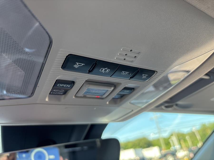 2019 Toyota RAV4 Hybrid XLE AWD (Natl), available for sale in Old Saybrook, Connecticut | Saybrook Auto Barn. Old Saybrook, Connecticut 2019 Toyota RAV4 Hybrid XLE AWD (Natl), available for sale in Old Saybrook, Connecticut | Saybrook Auto Barn. Old Saybrook, Connecticut