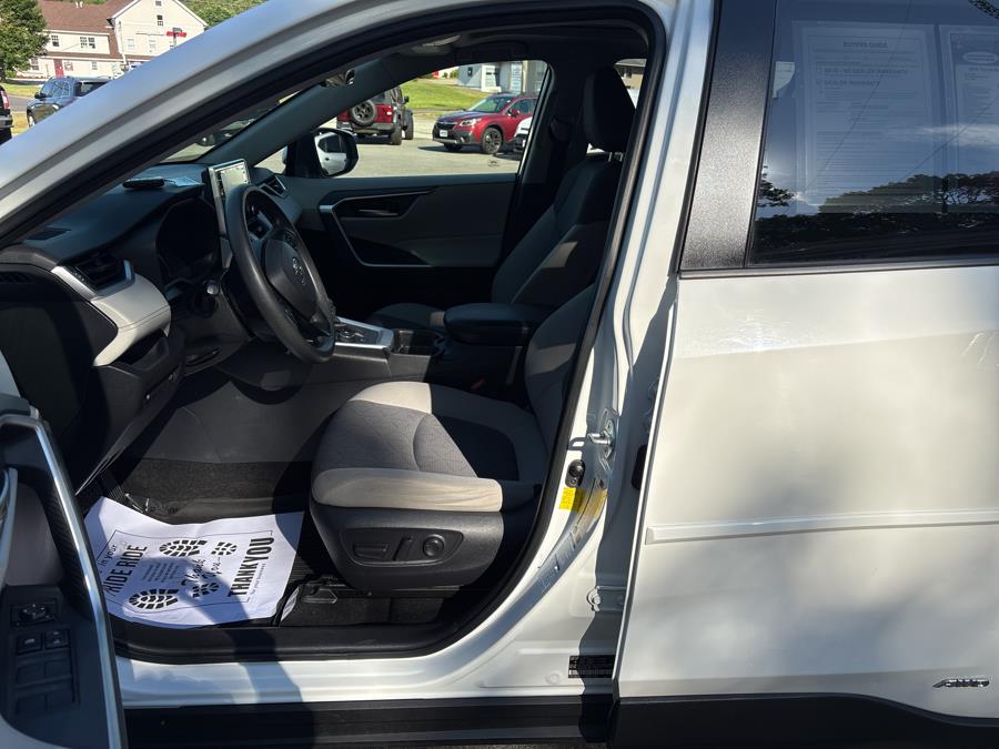 2019 Toyota RAV4 Hybrid XLE AWD (Natl), available for sale in Old Saybrook, Connecticut | Saybrook Auto Barn. Old Saybrook, Connecticut 2019 Toyota RAV4 Hybrid XLE AWD (Natl), available for sale in Old Saybrook, Connecticut | Saybrook Auto Barn. Old Saybrook, Connecticut