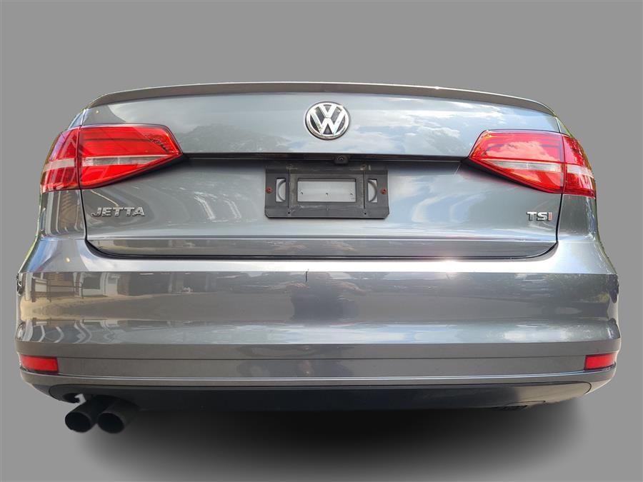 2015 Volkswagen Jetta Sedan 4dr Auto 1.8T Sport PZEV, available for sale in Canton, Connecticut | Lava Motors. Canton, Connecticut 2015 Volkswagen Jetta Sedan 4dr Auto 1.8T Sport PZEV, available for sale in Canton, Connecticut | Lava Motors. Canton, Connecticut