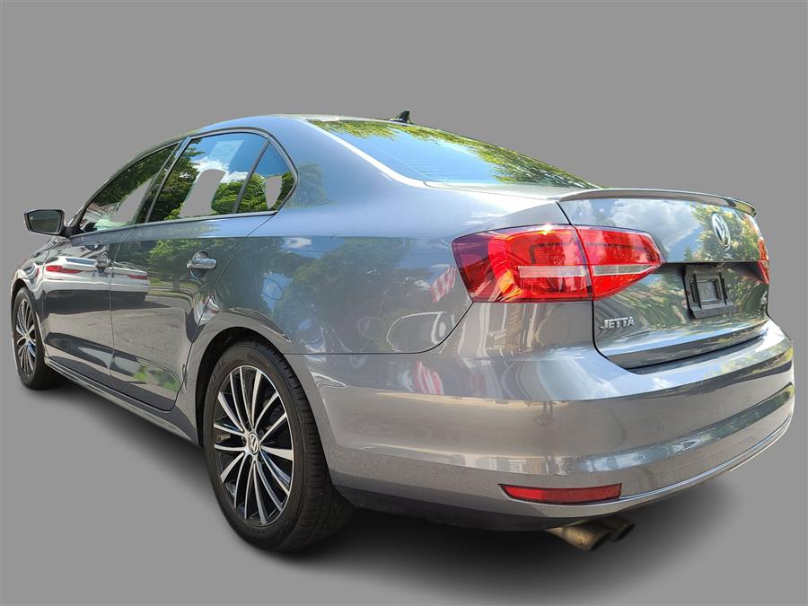 2015 Volkswagen Jetta Sedan 4dr Auto 1.8T Sport PZEV, available for sale in Canton, Connecticut | Lava Motors. Canton, Connecticut 2015 Volkswagen Jetta Sedan 4dr Auto 1.8T Sport PZEV, available for sale in Canton, Connecticut | Lava Motors. Canton, Connecticut