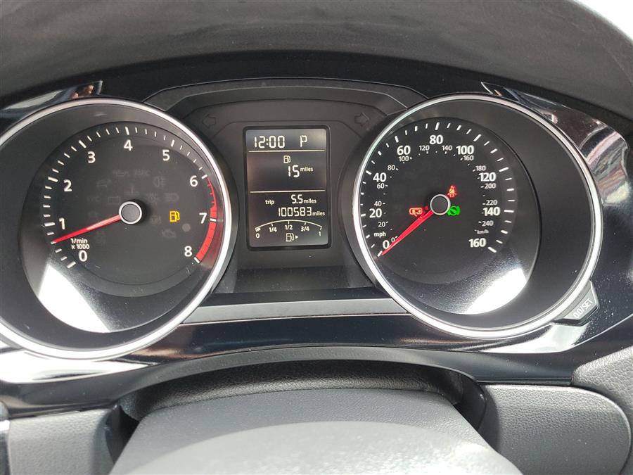 2015 Volkswagen Jetta Sedan 4dr Auto 1.8T Sport PZEV, available for sale in Canton, Connecticut | Lava Motors. Canton, Connecticut 2015 Volkswagen Jetta Sedan 4dr Auto 1.8T Sport PZEV, available for sale in Canton, Connecticut | Lava Motors. Canton, Connecticut
