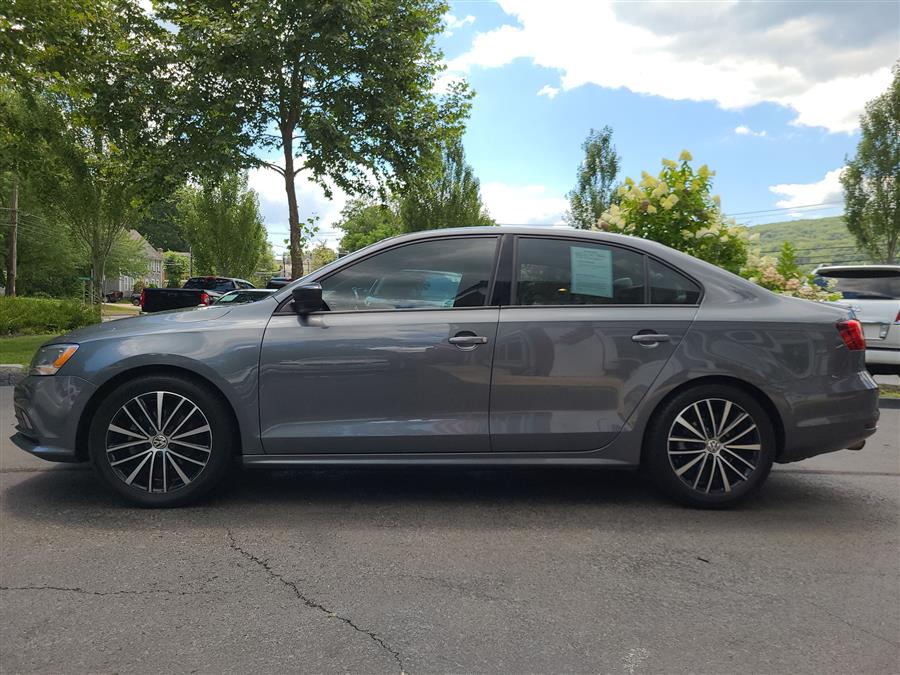 2015 Volkswagen Jetta Sedan 4dr Auto 1.8T Sport PZEV, available for sale in Canton, Connecticut | Lava Motors. Canton, Connecticut 2015 Volkswagen Jetta Sedan 4dr Auto 1.8T Sport PZEV, available for sale in Canton, Connecticut | Lava Motors. Canton, Connecticut
