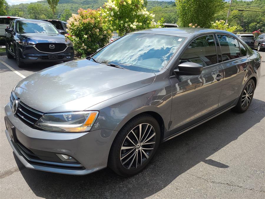 2015 Volkswagen Jetta Sedan 4dr Auto 1.8T Sport PZEV, available for sale in Canton, Connecticut | Lava Motors. Canton, Connecticut 2015 Volkswagen Jetta Sedan 4dr Auto 1.8T Sport PZEV, available for sale in Canton, Connecticut | Lava Motors. Canton, Connecticut