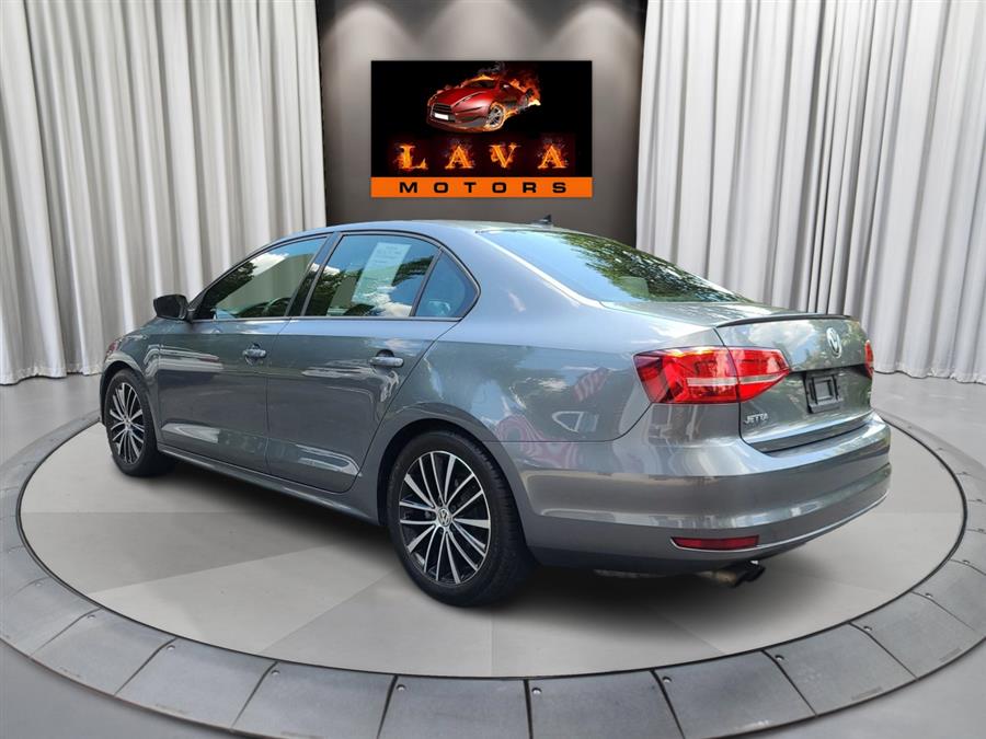 2015 Volkswagen Jetta Sedan 4dr Auto 1.8T Sport PZEV, available for sale in Canton, Connecticut | Lava Motors. Canton, Connecticut 2015 Volkswagen Jetta Sedan 4dr Auto 1.8T Sport PZEV, available for sale in Canton, Connecticut | Lava Motors. Canton, Connecticut