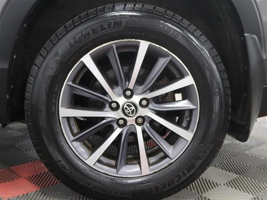 2017 Toyota Highlander XLE, available for sale in Paterson, New Jersey | Fast Track Motors. Paterson, New Jersey 2017 Toyota Highlander XLE, available for sale in Paterson, New Jersey | Fast Track Motors. Paterson, New Jersey
