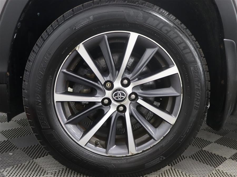 2017 Toyota Highlander XLE, available for sale in Paterson, New Jersey | Fast Track Motors. Paterson, New Jersey 2017 Toyota Highlander XLE, available for sale in Paterson, New Jersey | Fast Track Motors. Paterson, New Jersey