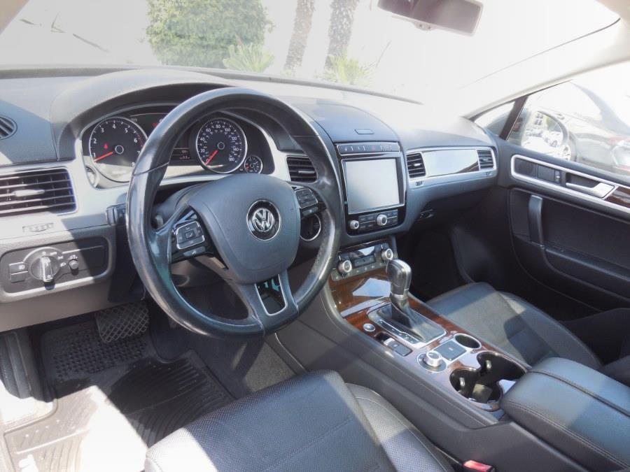 2016 Volkswagen Touareg 4dr V6 Sport w/Technology, available for sale in Hawaiian Gardens, California | Luxe Motors. Hawaiian Gardens, California 2016 Volkswagen Touareg 4dr V6 Sport w/Technology, available for sale in Hawaiian Gardens, California | Luxe Motors. Hawaiian Gardens, California