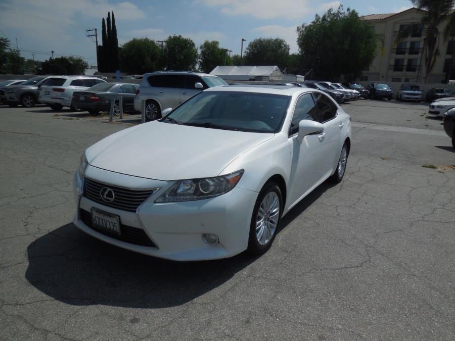 2013 Lexus ES 350 4dr Sdn, available for sale in Hawaiian Gardens, California | Luxe Motors. Hawaiian Gardens, California 2013 Lexus ES 350 4dr Sdn, available for sale in Hawaiian Gardens, California | Luxe Motors. Hawaiian Gardens, California