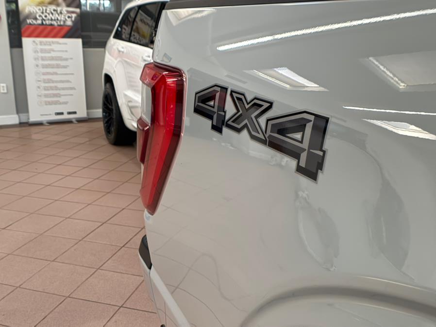 2023 Ford F-150 LARIAT 4WD SuperCrew 5.5'' Box, available for sale in Massapequa Park, New York | Power Motors East. Massapequa Park, New York 2023 Ford F-150 LARIAT 4WD SuperCrew 5.5'' Box, available for sale in Massapequa Park, New York | Power Motors East. Massapequa Park, New York