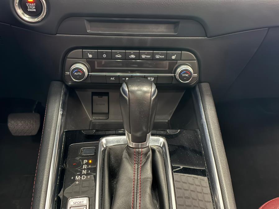 2022 Mazda CX-5 2.5 S Carbon Edition AWD, available for sale in Massapequa Park, New York | Power Motors East. Massapequa Park, New York 2022 Mazda CX-5 2.5 S Carbon Edition AWD, available for sale in Massapequa Park, New York | Power Motors East. Massapequa Park, New York