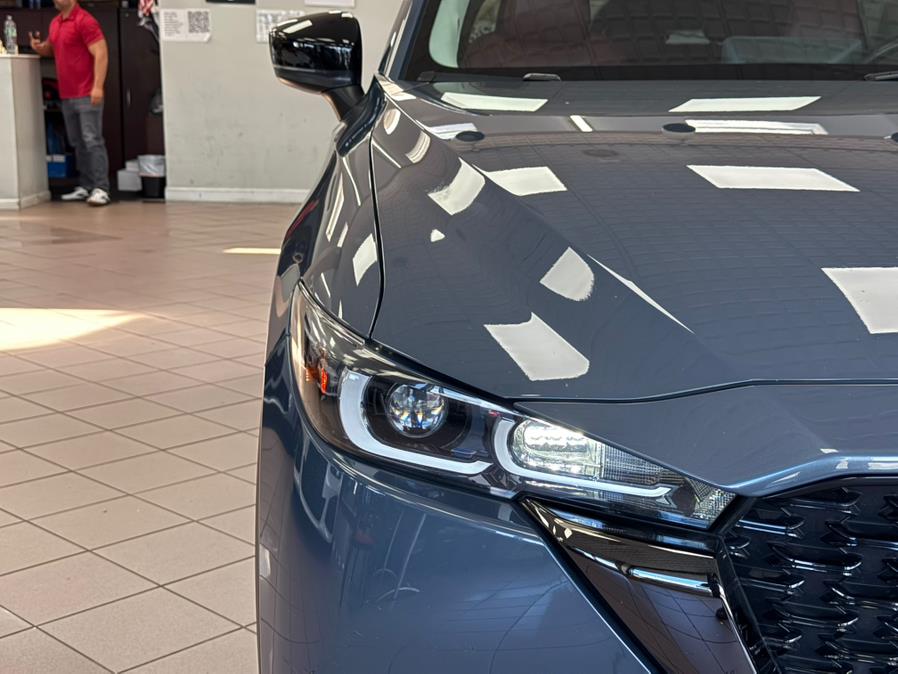 2022 Mazda CX-5 2.5 S Carbon Edition AWD, available for sale in Massapequa Park, New York | Power Motors East. Massapequa Park, New York 2022 Mazda CX-5 2.5 S Carbon Edition AWD, available for sale in Massapequa Park, New York | Power Motors East. Massapequa Park, New York