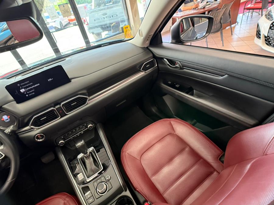 2022 Mazda CX-5 2.5 S Carbon Edition AWD, available for sale in Massapequa Park, New York | Power Motors East. Massapequa Park, New York 2022 Mazda CX-5 2.5 S Carbon Edition AWD, available for sale in Massapequa Park, New York | Power Motors East. Massapequa Park, New York