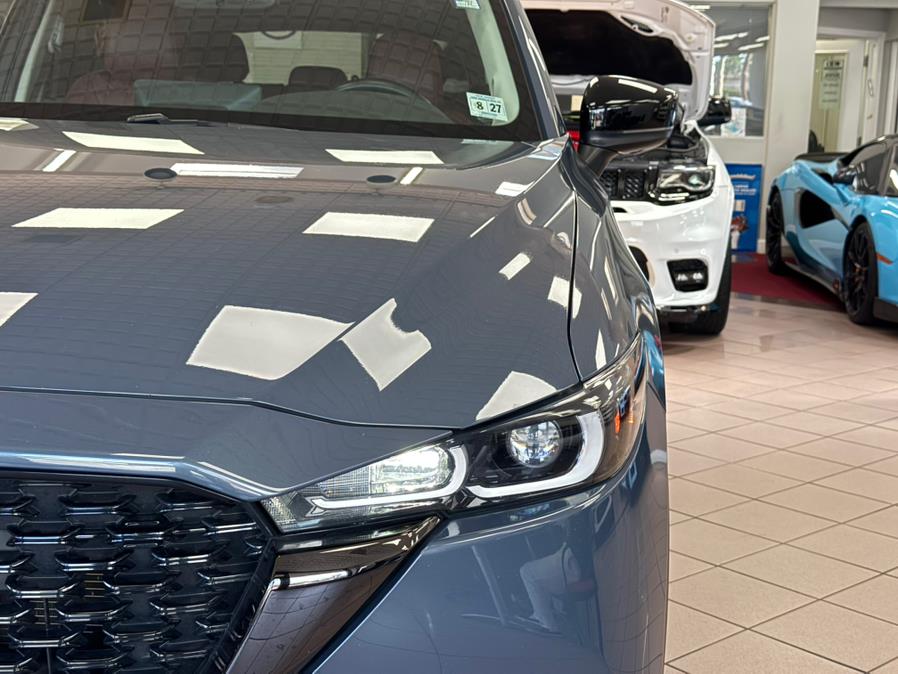 2022 Mazda CX-5 2.5 S Carbon Edition AWD, available for sale in Massapequa Park, New York | Power Motors East. Massapequa Park, New York 2022 Mazda CX-5 2.5 S Carbon Edition AWD, available for sale in Massapequa Park, New York | Power Motors East. Massapequa Park, New York