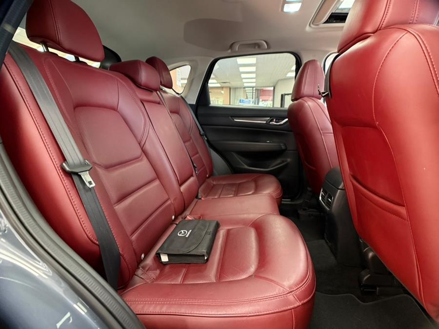 2022 Mazda CX-5 2.5 S Carbon Edition AWD, available for sale in Massapequa Park, New York | Power Motors East. Massapequa Park, New York 2022 Mazda CX-5 2.5 S Carbon Edition AWD, available for sale in Massapequa Park, New York | Power Motors East. Massapequa Park, New York