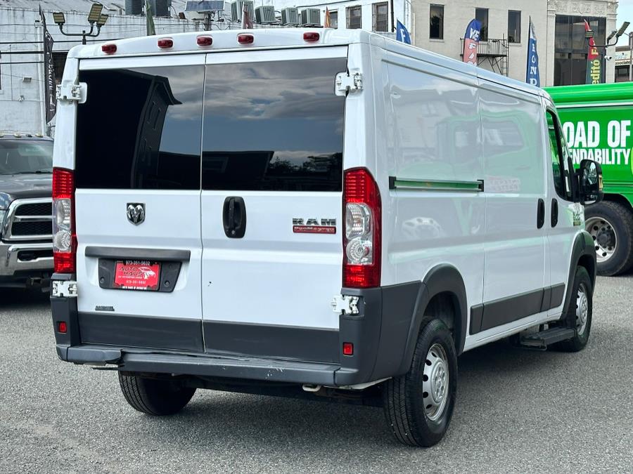 2017 Ram ProMaster 1500 photo 4