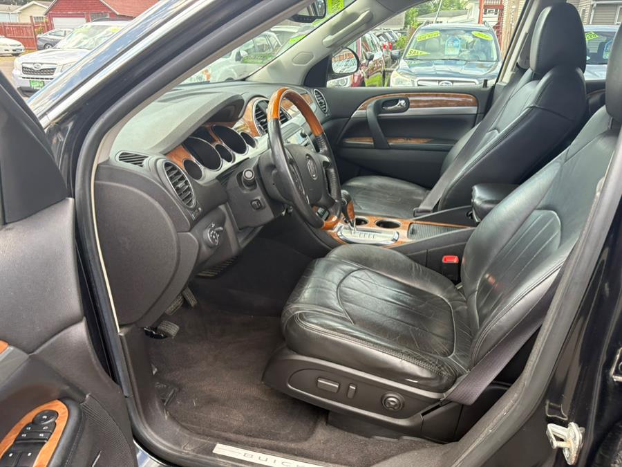 2008 Buick Enclave AWD 4dr CXL, available for sale in East Windsor, Connecticut | CT Car Co LLC. East Windsor, Connecticut 2008 Buick Enclave AWD 4dr CXL, available for sale in East Windsor, Connecticut | CT Car Co LLC. East Windsor, Connecticut