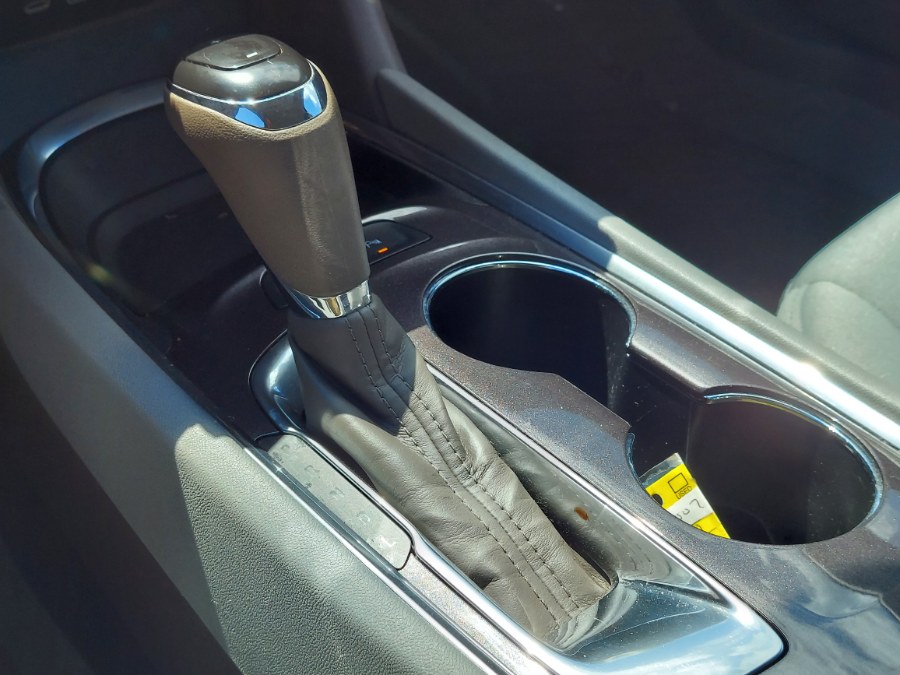 2019 Chevrolet Malibu 4dr Sdn LT w/1LT, available for sale in East Windsor, Connecticut | United Auto Sales of E Windsor, Inc. East Windsor, Connecticut 2019 Chevrolet Malibu 4dr Sdn LT w/1LT, available for sale in East Windsor, Connecticut | United Auto Sales of E Windsor, Inc. East Windsor, Connecticut