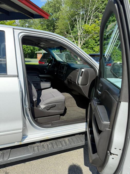 2015 Chevrolet Silverado 1500 4WD Double Cab 143.5" LT w/2LT, available for sale in Windsor Locks, Connecticut | JANNA MOTORS LLC. Windsor Locks, Connecticut 2015 Chevrolet Silverado 1500 4WD Double Cab 143.5" LT w/2LT, available for sale in Windsor Locks, Connecticut | JANNA MOTORS LLC. Windsor Locks, Connecticut