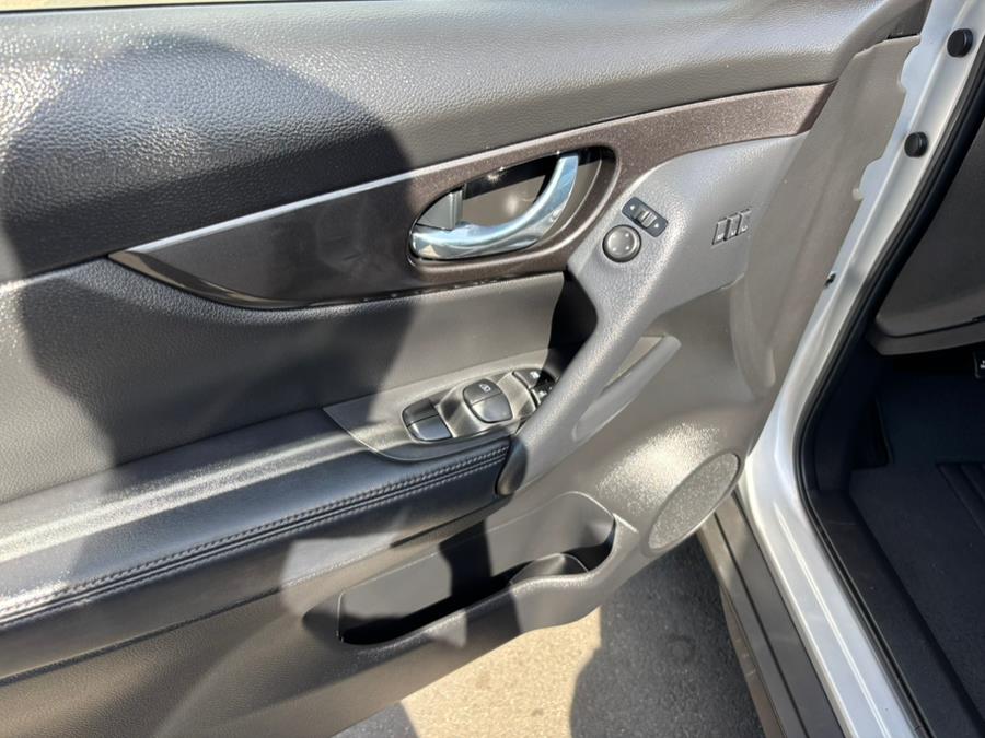 2018 Nissan Rogue AWD SV, available for sale in New haven, Connecticut | Wilson Maturo Motors. New haven, Connecticut 2018 Nissan Rogue AWD SV, available for sale in New haven, Connecticut | Wilson Maturo Motors. New haven, Connecticut