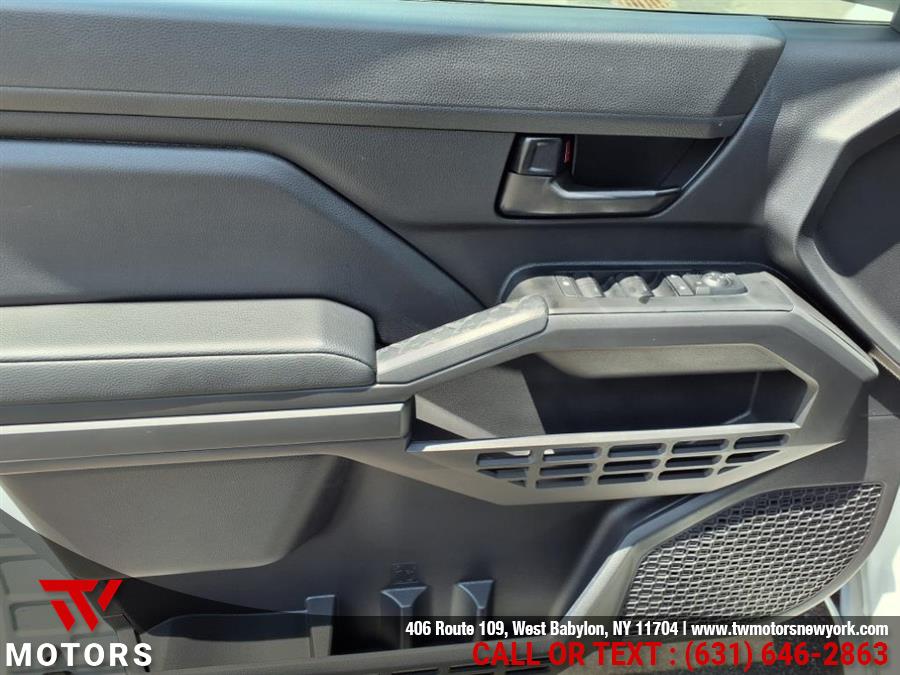 2025 Toyota Tacoma 4WD SR Double Cab 5'' Bed AT (Natl), available for sale in West Babylon, New York | TW Motors. West Babylon, New York 2025 Toyota Tacoma 4WD SR Double Cab 5'' Bed AT (Natl), available for sale in West Babylon, New York | TW Motors. West Babylon, New York