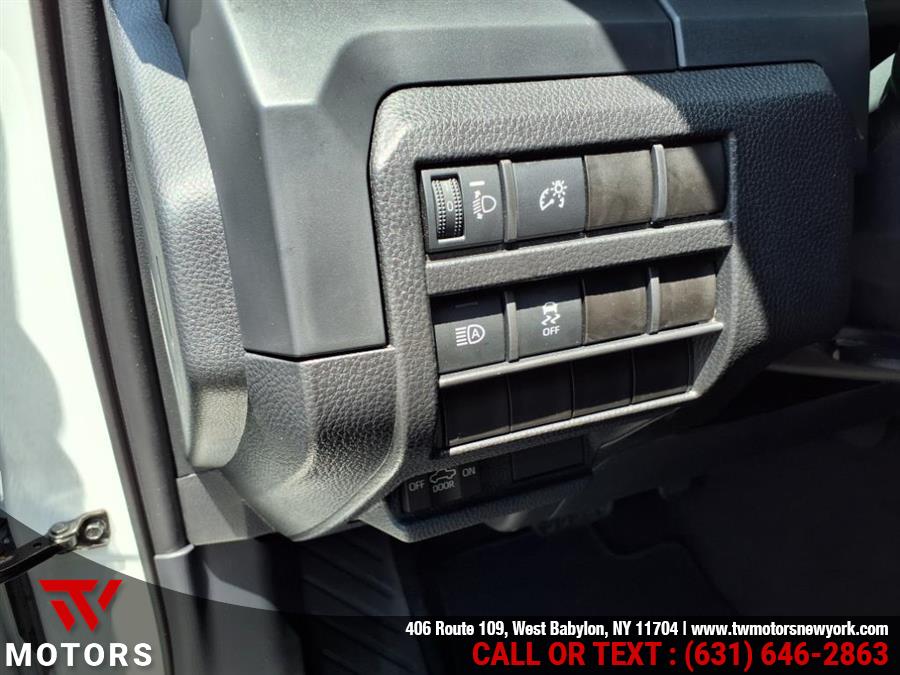 2025 Toyota Tacoma 4WD SR Double Cab 5'' Bed AT (Natl), available for sale in West Babylon, New York | TW Motors. West Babylon, New York 2025 Toyota Tacoma 4WD SR Double Cab 5'' Bed AT (Natl), available for sale in West Babylon, New York | TW Motors. West Babylon, New York