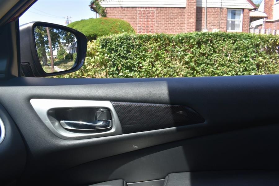 2020 Nissan Pathfinder SV, available for sale in Hempstead, New York | Certified Automotive Group. Hempstead, New York 2020 Nissan Pathfinder SV, available for sale in Hempstead, New York | Certified Automotive Group. Hempstead, New York