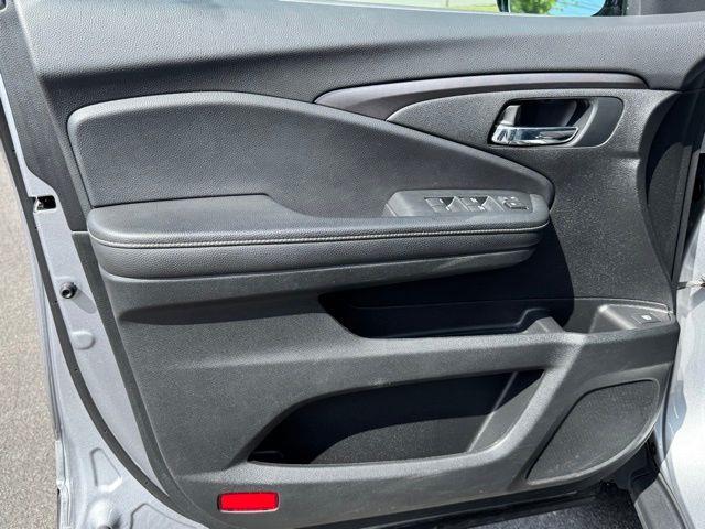 2021 Honda Ridgeline Sport, available for sale in Floral Park, New York | Shop Auto NY. Floral Park, New York 2021 Honda Ridgeline Sport, available for sale in Floral Park, New York | Shop Auto NY. Floral Park, New York