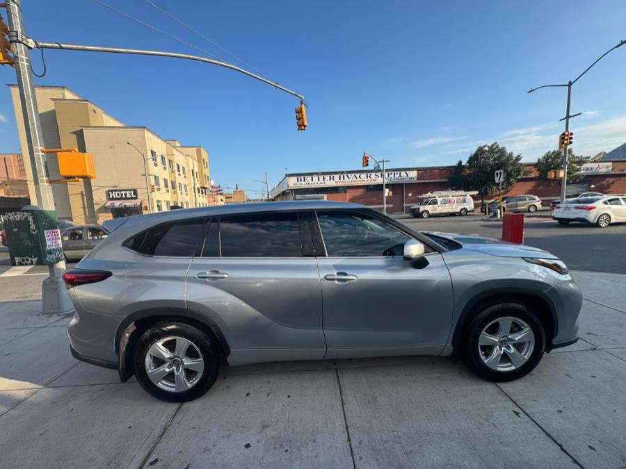 2022 Toyota Highlander LE AWD (Natl), available for sale in Jamaica, New York | Sunrise Autoland. Jamaica, New York 2022 Toyota Highlander LE AWD (Natl), available for sale in Jamaica, New York | Sunrise Autoland. Jamaica, New York