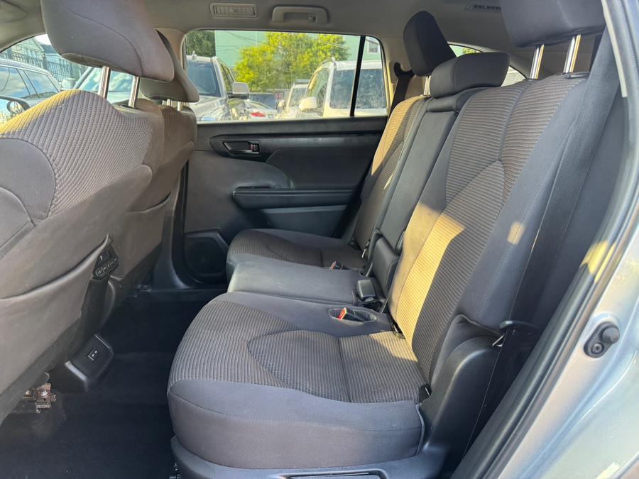 2022 Toyota Highlander LE AWD (Natl), available for sale in Jamaica, New York | Sunrise Autoland. Jamaica, New York 2022 Toyota Highlander LE AWD (Natl), available for sale in Jamaica, New York | Sunrise Autoland. Jamaica, New York