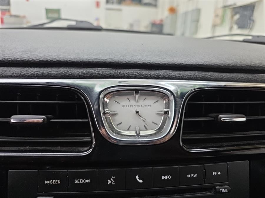 2014 Chrysler 200 4dr Sdn Limited, available for sale in West Haven, Connecticut | Auto Fair Inc.. West Haven, Connecticut 2014 Chrysler 200 4dr Sdn Limited, available for sale in West Haven, Connecticut | Auto Fair Inc.. West Haven, Connecticut