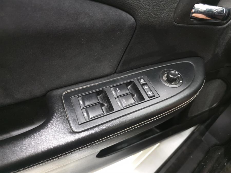 2014 Chrysler 200 4dr Sdn Limited, available for sale in West Haven, Connecticut | Auto Fair Inc.. West Haven, Connecticut 2014 Chrysler 200 4dr Sdn Limited, available for sale in West Haven, Connecticut | Auto Fair Inc.. West Haven, Connecticut