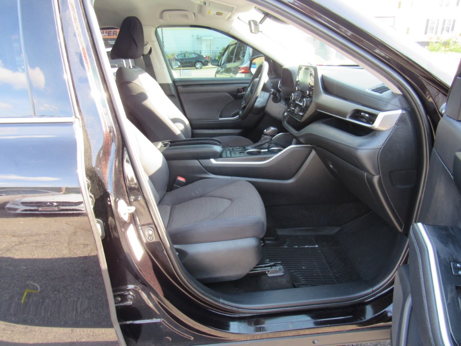 2021 Toyota Highlander LE, available for sale in Worcester, Massachusetts | Hilario's Auto Sales Inc.. Worcester, Massachusetts 2021 Toyota Highlander LE, available for sale in Worcester, Massachusetts | Hilario's Auto Sales Inc.. Worcester, Massachusetts