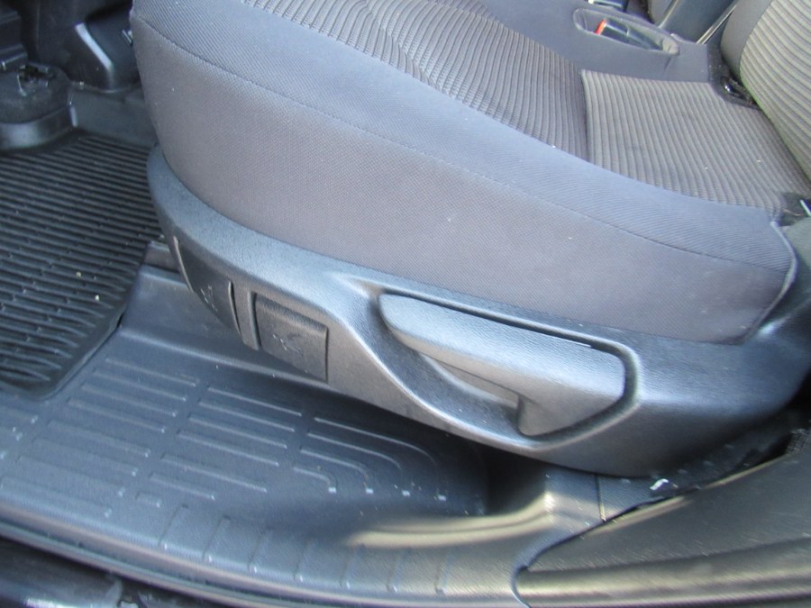 2021 Toyota Highlander LE, available for sale in Worcester, Massachusetts | Hilario's Auto Sales Inc.. Worcester, Massachusetts 2021 Toyota Highlander LE, available for sale in Worcester, Massachusetts | Hilario's Auto Sales Inc.. Worcester, Massachusetts