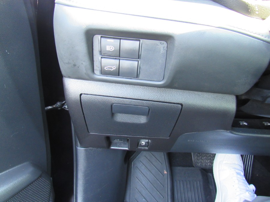 2021 Toyota Highlander LE, available for sale in Worcester, Massachusetts | Hilario's Auto Sales Inc.. Worcester, Massachusetts 2021 Toyota Highlander LE, available for sale in Worcester, Massachusetts | Hilario's Auto Sales Inc.. Worcester, Massachusetts