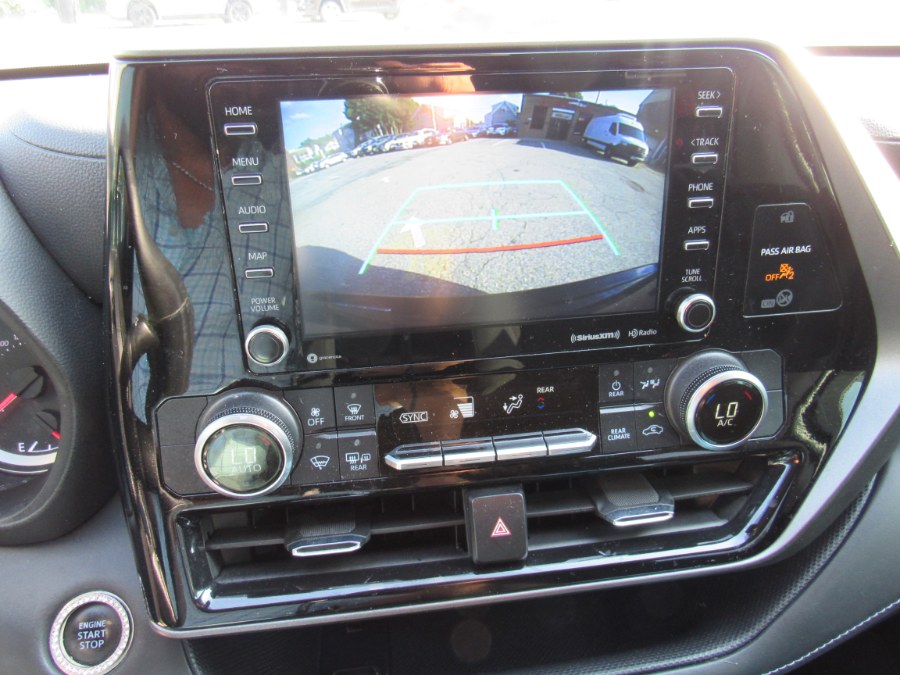 2021 Toyota Highlander LE, available for sale in Worcester, Massachusetts | Hilario's Auto Sales Inc.. Worcester, Massachusetts 2021 Toyota Highlander LE, available for sale in Worcester, Massachusetts | Hilario's Auto Sales Inc.. Worcester, Massachusetts